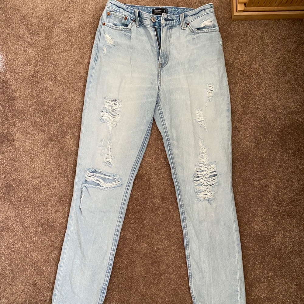 Abercrombie mom jeans
